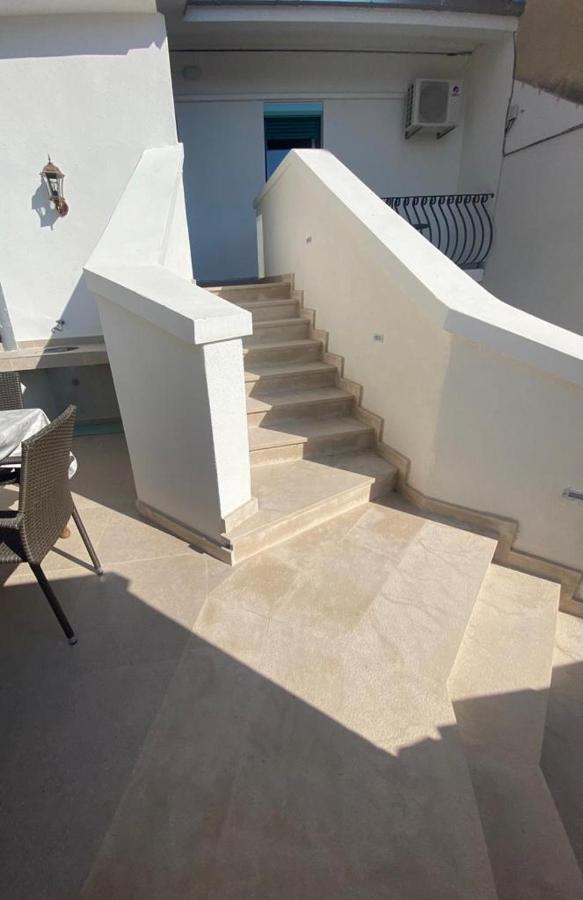 Duje & Roko Apartments Σίμπενικ Εξωτερικό φωτογραφία