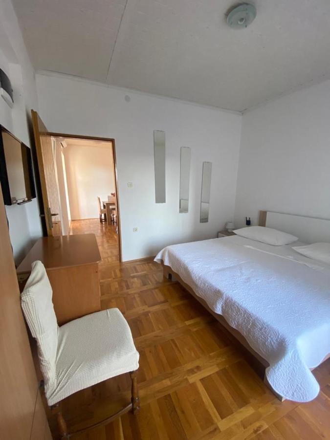Duje & Roko Apartments Σίμπενικ Εξωτερικό φωτογραφία