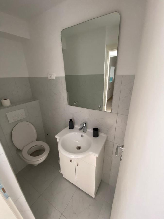 Duje & Roko Apartments Σίμπενικ Εξωτερικό φωτογραφία