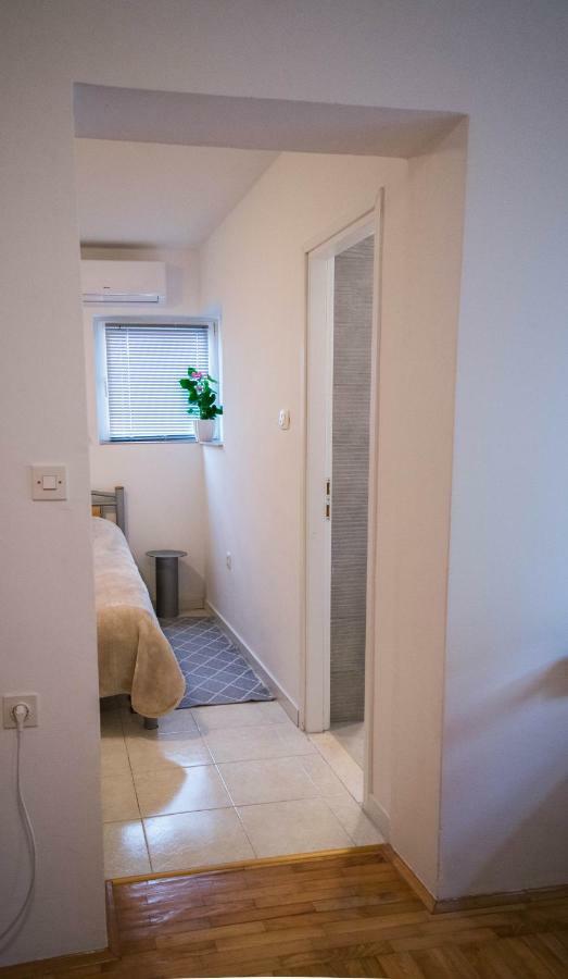 Duje & Roko Apartments Σίμπενικ Εξωτερικό φωτογραφία